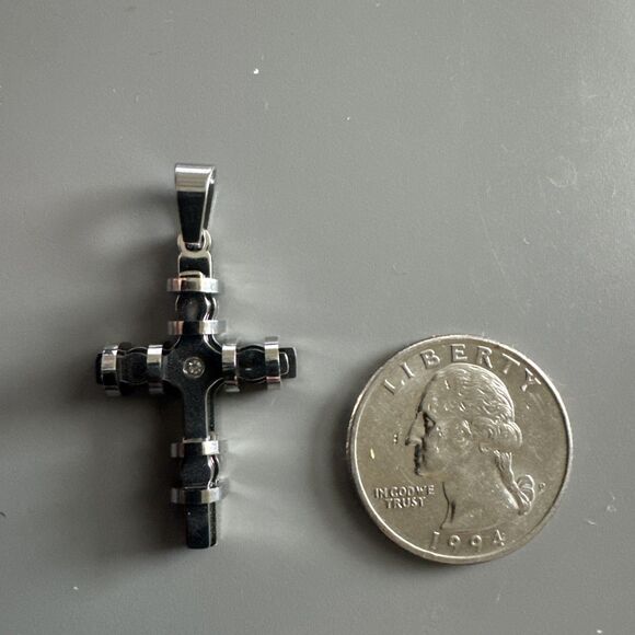 Cubic Zirconia Stainless Steel Cross Pendant Gift Trendy 24” Necklace Silver Ton - Picture 3 of 5